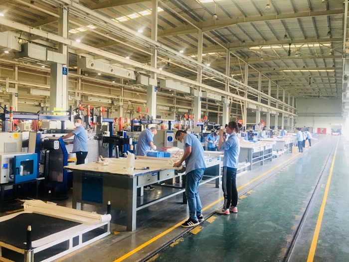 线圈现场(第一张).jpg 线圈现场(第一张).jpg